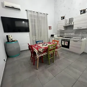  Affittacamere La Casa Di Bella